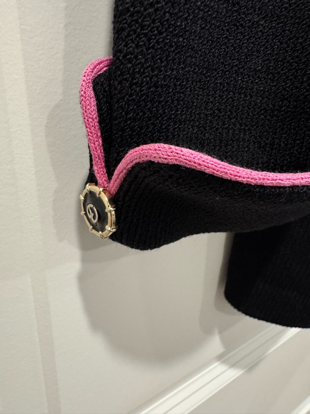 St. John Black Jacket with Pink Trim and Pink Sleeveless Top. 2 pieces. - Picture 8 of 14